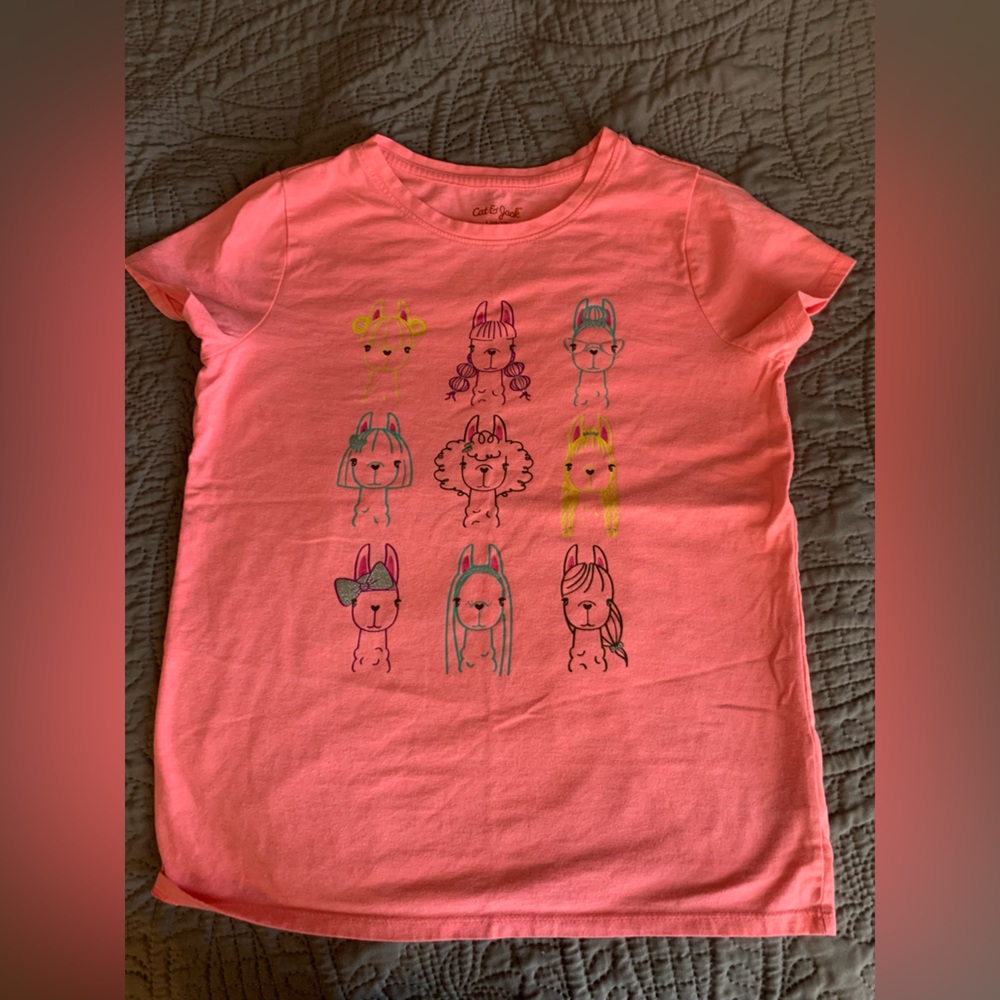 Kids pink lamas with different hairstyles graphic T shirt
